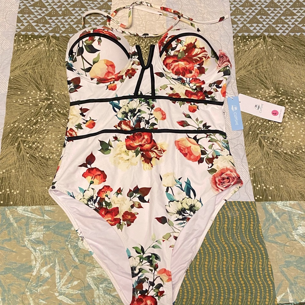 Cupshe NWT one-piece swimsuit